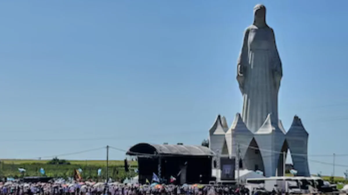Estatua de la Virgen (Euronews)