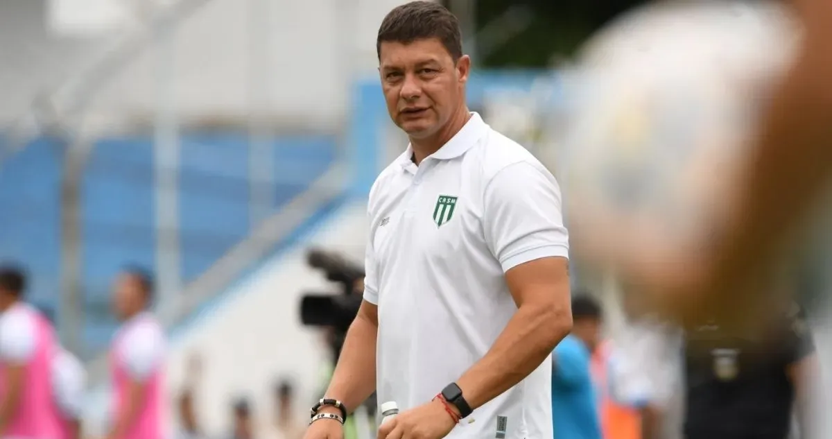 Sebastian Battaglia dejó de ser tecnico de San Miguel en la Primera Nacionl