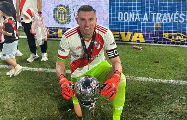 ARMANI ES EL ARQUERO ARGENTINO MÁS GANADOR DE LA HISTORIA