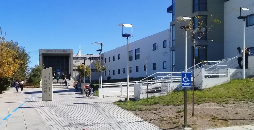 Hospital Andrés Isola