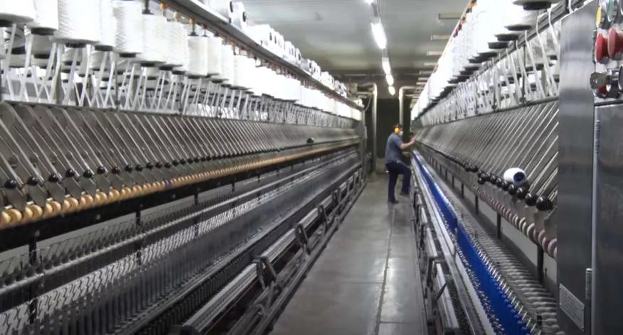 Máquina de hilados en Lanera Trelew (Ex Lanera Autral)