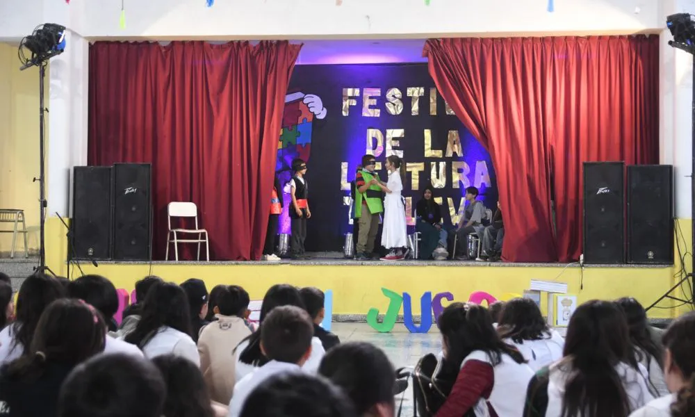 fiesta de la cultura tw