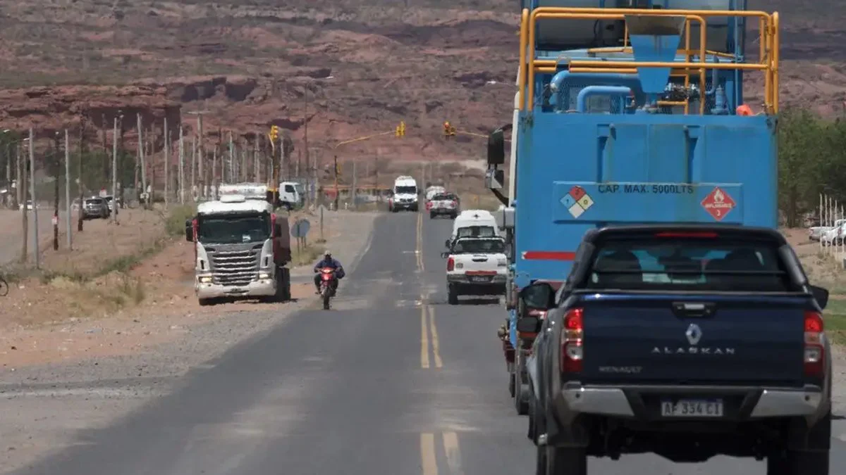 La ruta que atraviesa Añelo