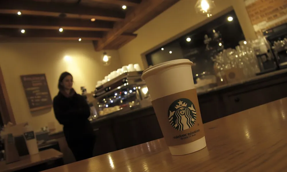 Local de Starbucks imagen ilustrativa generada por Freepik