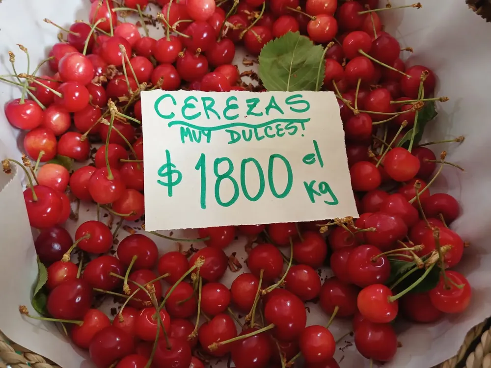 Cerezas del Valle Cerezas del Valle