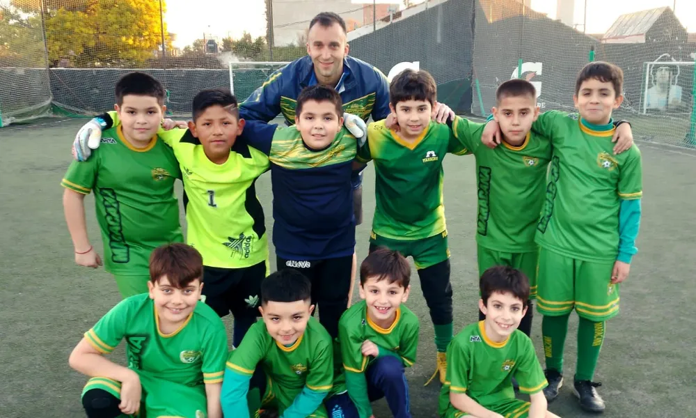 Los chicos de Maracaná y de Brown viajan a Esquel