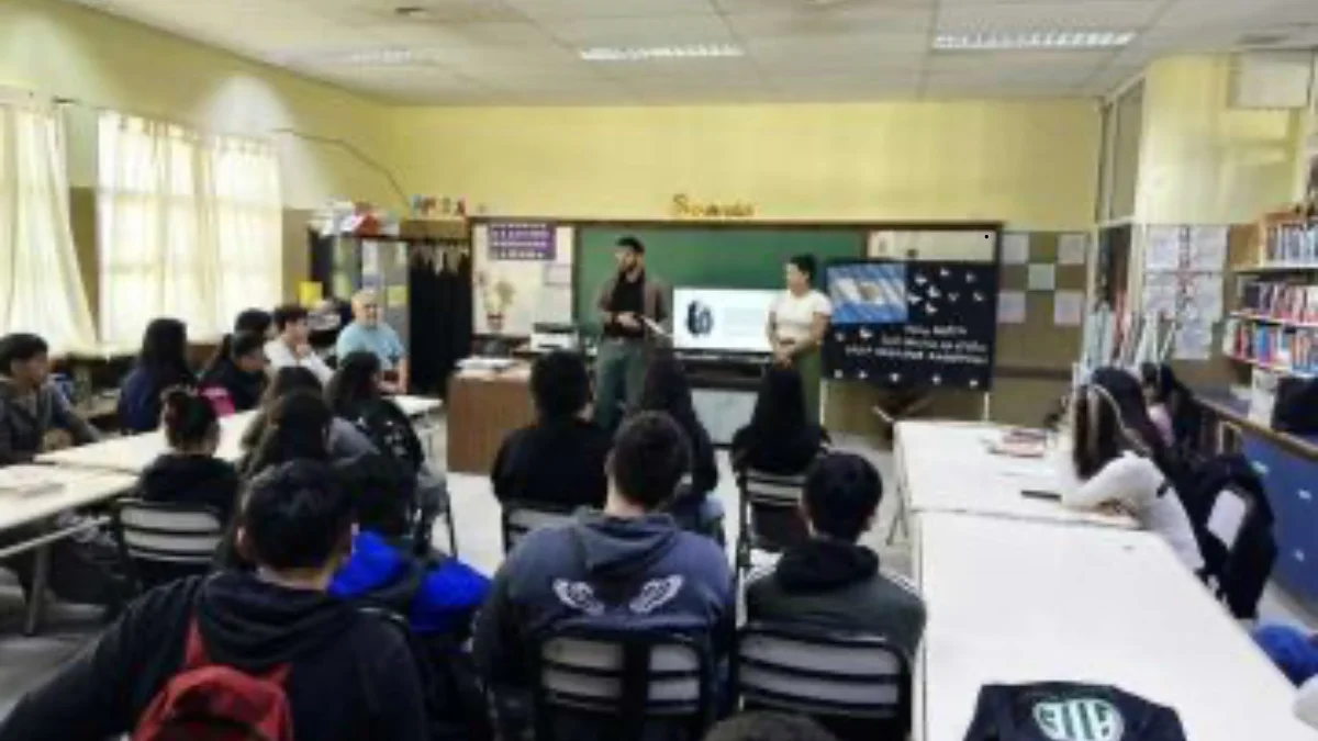 Fiscalía va a las aulas