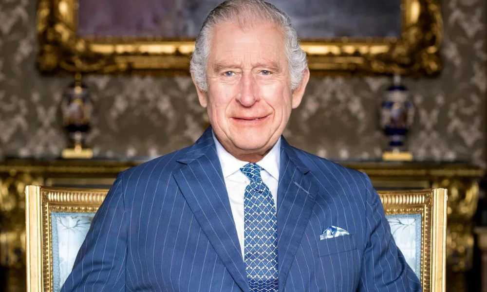 Rey Carlos III. Foto © Hugo Burnand/Royal Household 2023/HOLA