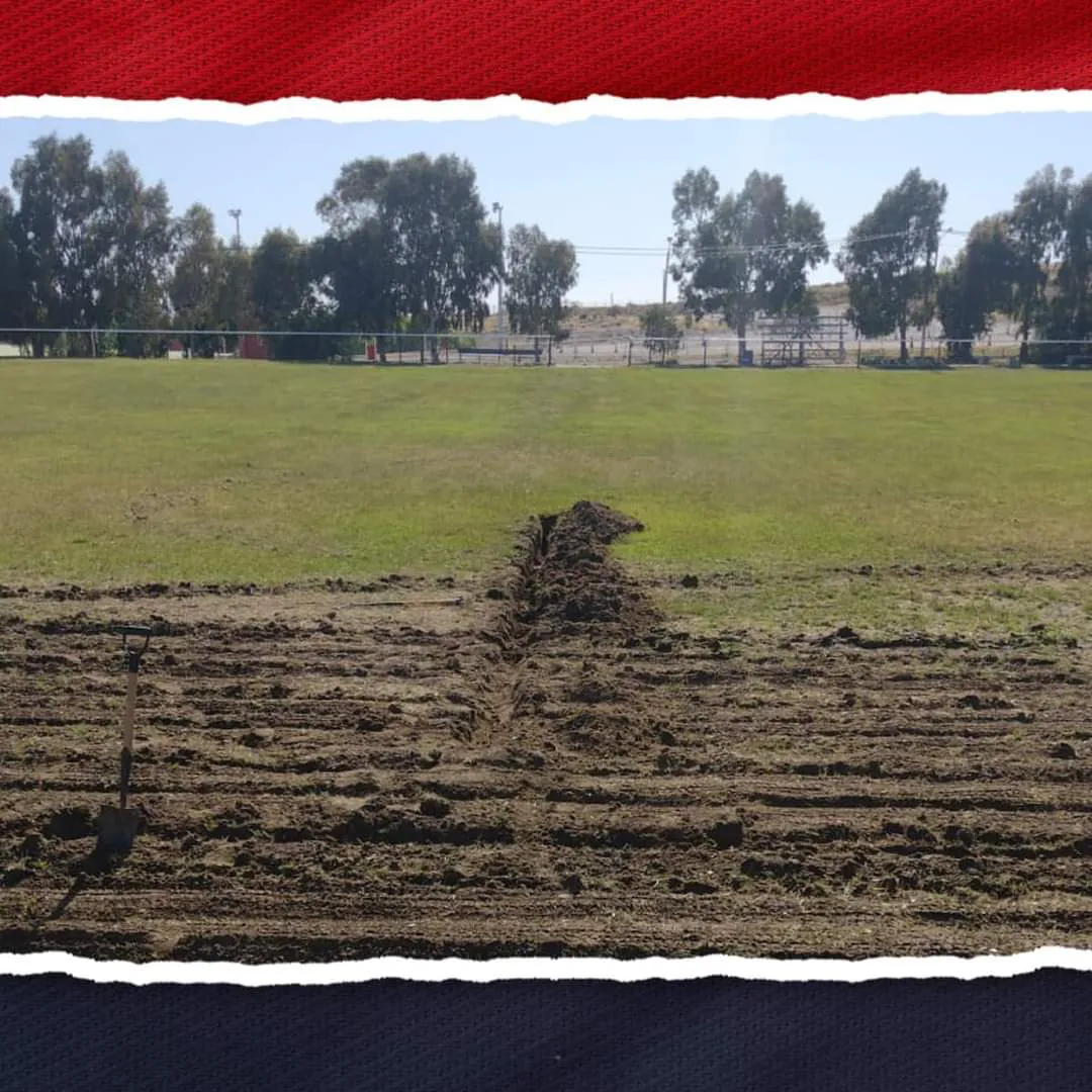 COMIENZAN LAS TAREAS DE MANTENIMIENTO EN LA CANCHA DE RUGBY