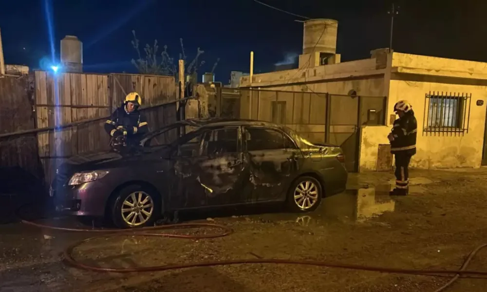 auto incendiado