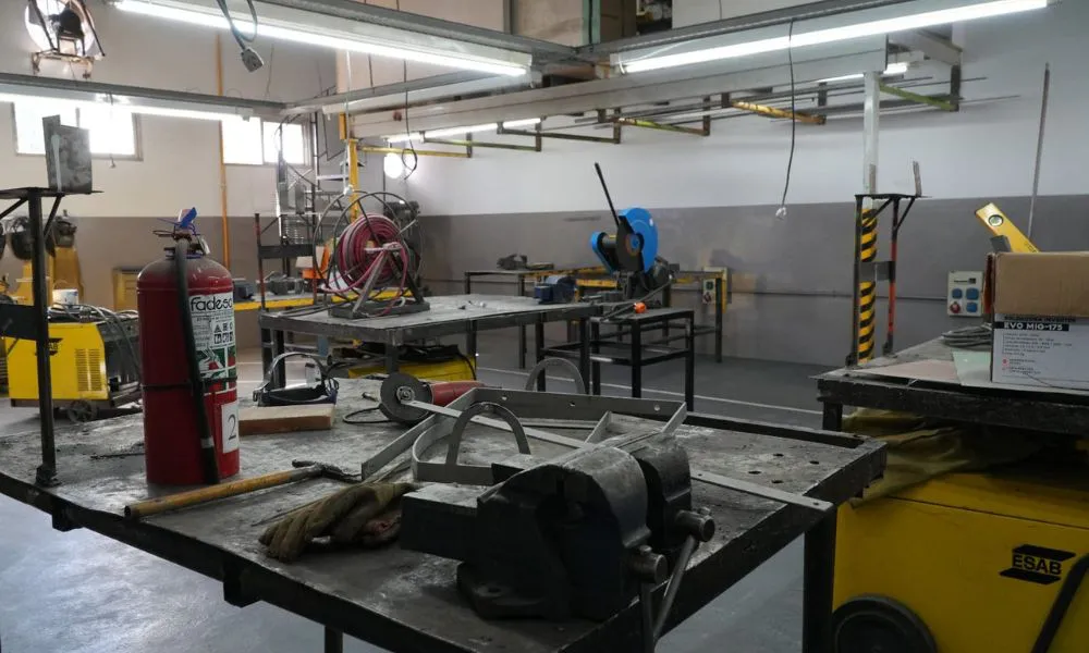 Programa de empleo con formación profesional