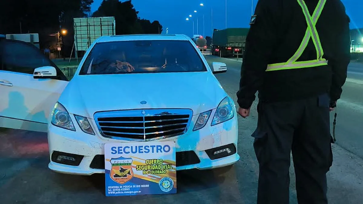 Secuestran un auto de alta gama en Río Colorado
