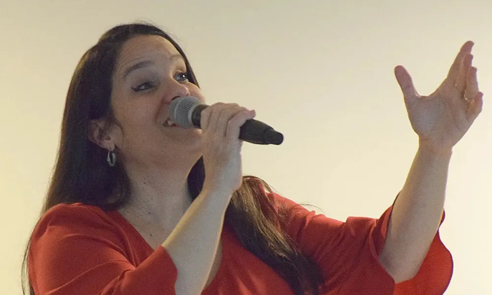 Gabriela Carel