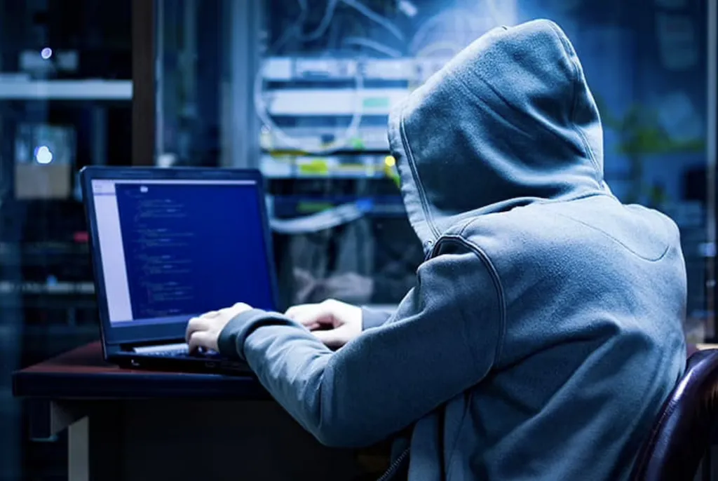 Piratas informáticos