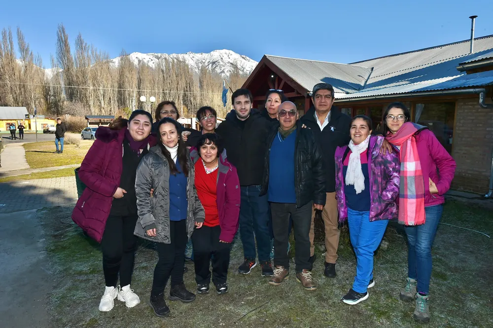 Torres anuncio la construccion de un nuevo hospital en Epuyen
