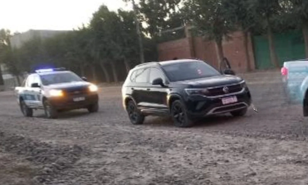 Secuestraron una Taos buscada por hurto