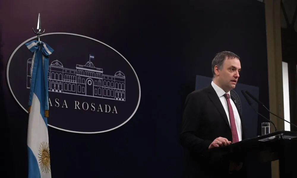 Manuel Adorni