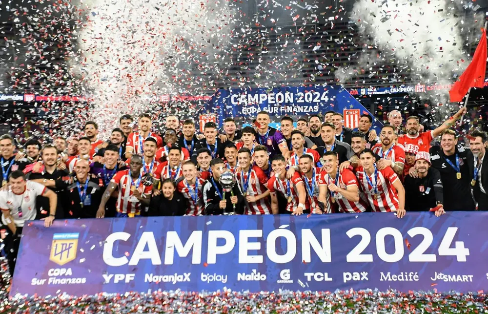 Estudiantes Campeon