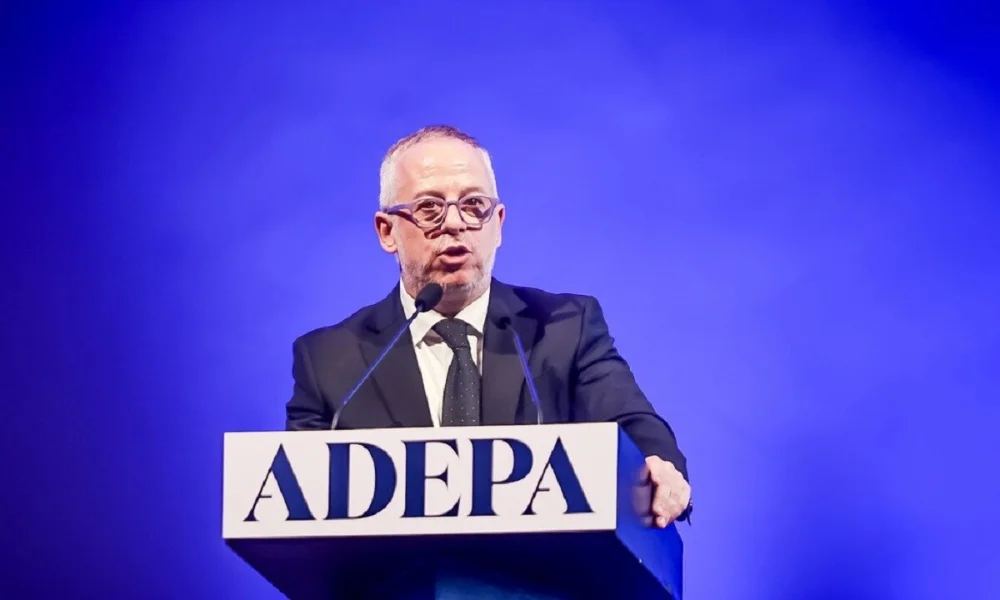 Desde la Asociación de Entidades Periodísticas Argentinas (ADEPA) advirtieron sobre el impacto que generan este tipo de episodios.