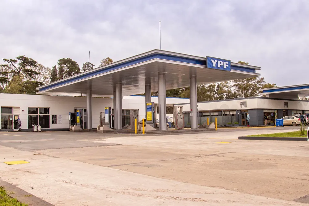 estacion de servicio