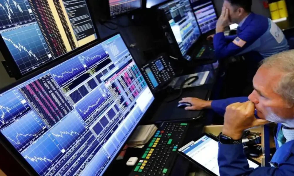 Según la medición de J.P. Morgan, se dio en paralelo a una nueva caída de los bonos en dólares.