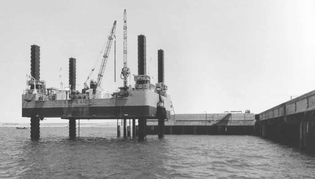 Construcción del muelle de Puerto Madryn 1