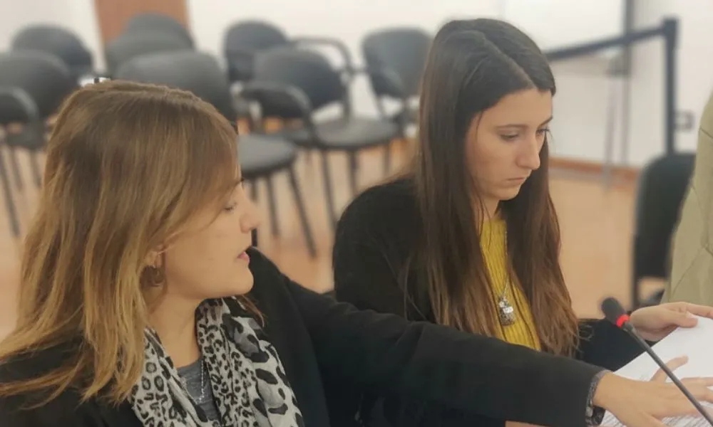 Investigación penal a un hombre de 65 años por agredir a la pareja de su hijo