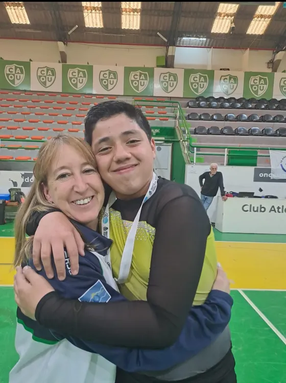 UN PATINADOR MADRYNENSE HIZO HISTORIA EN LOS JUEGOS EVITA