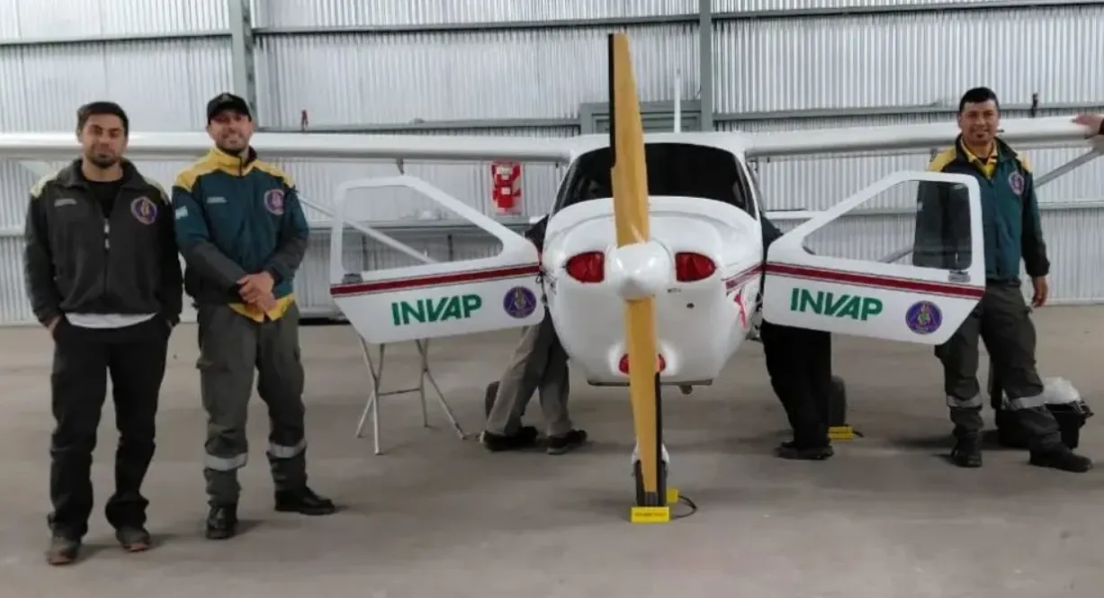 avion invap