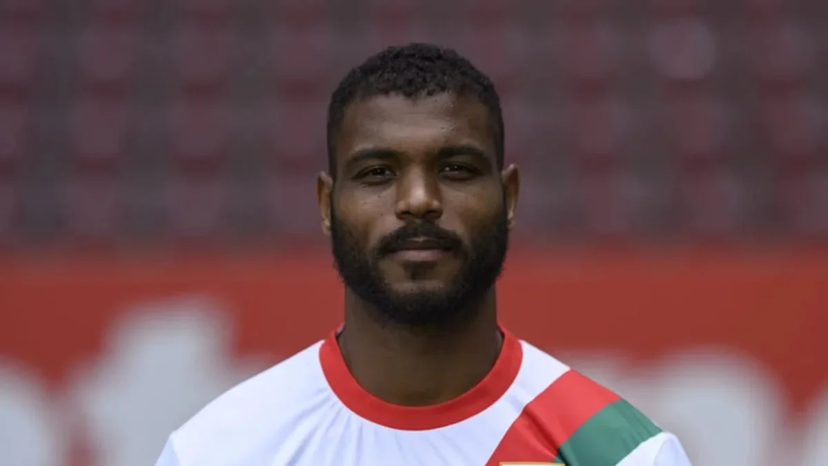 Steve Mounié. Foto El Futbolero Argentina