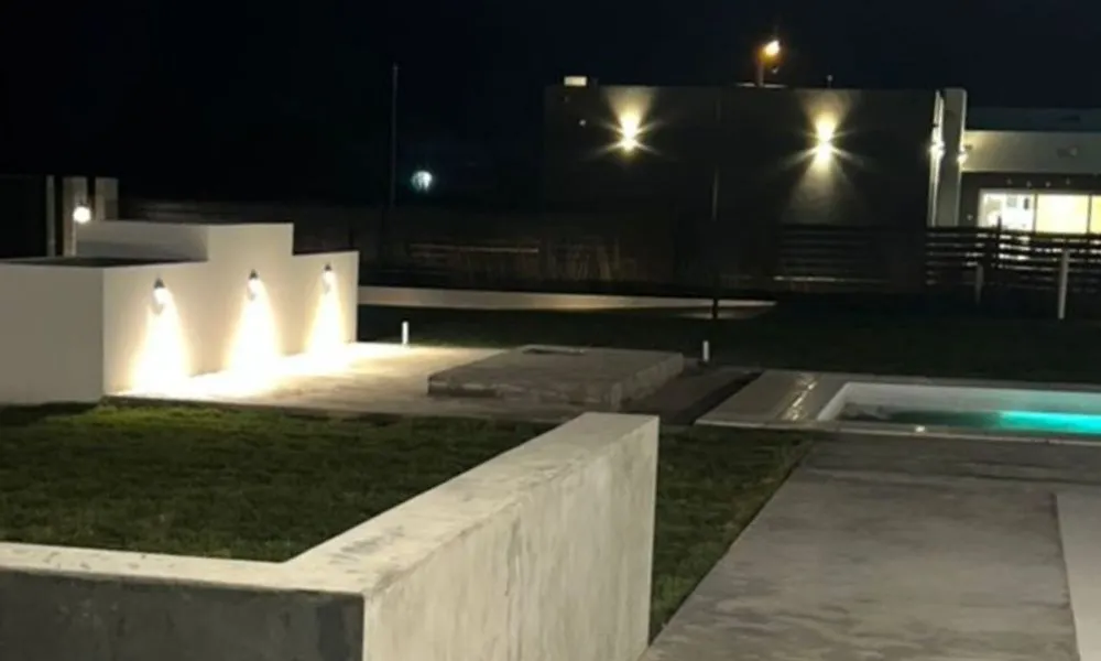 Saltaban paredones para escaparse por Ruta 3