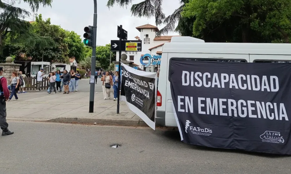 Manifestación en ANDIS