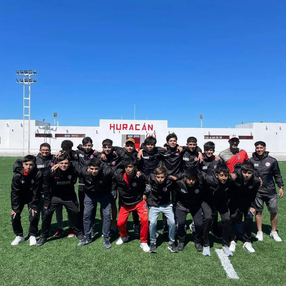HURACÁN PARTIÓ RUMBO AL PATAGÓNICO SUB 15