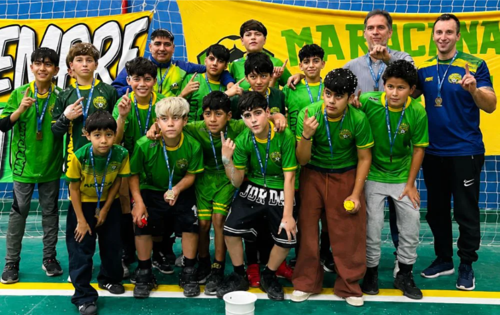 El equipo se impuso 2-1 ante Torino Negro en la final y completó una campaña destacada.