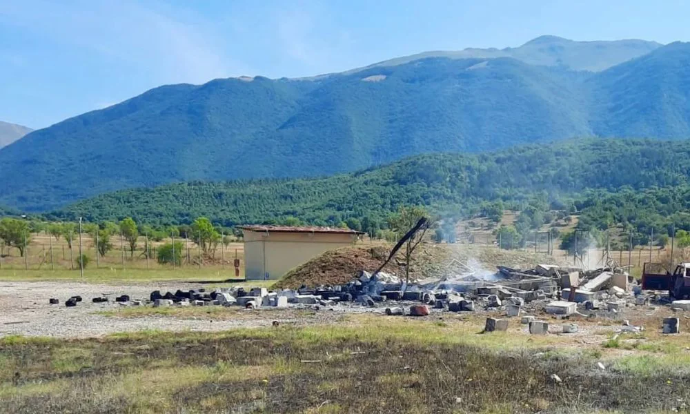 Explosión en una fábrica de pirotecnia en Italia. Foto Vigili del Fuoco/AGI