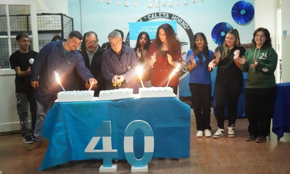 Camarones celebró los 40 años de la Escuela Técnica 721