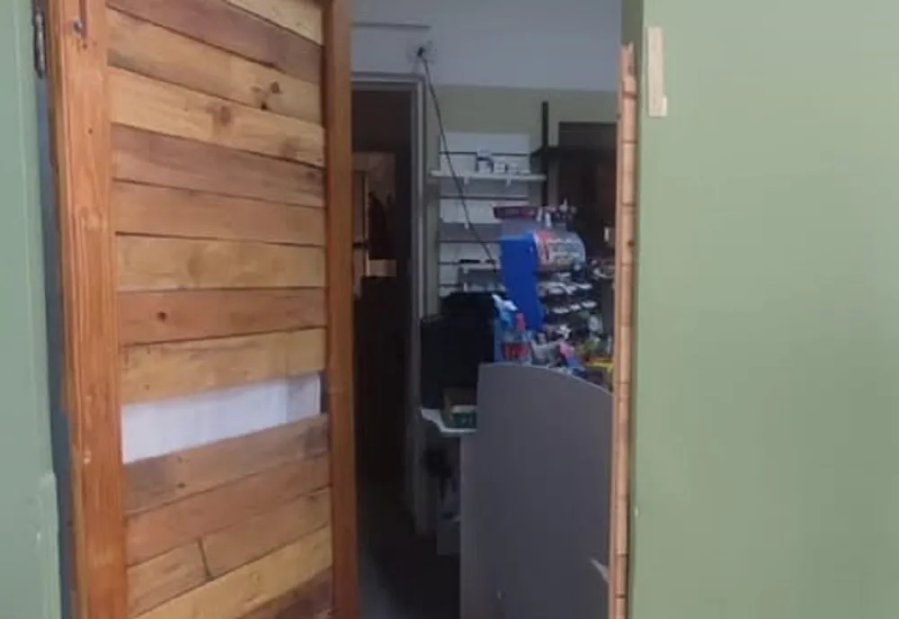 robo kiosco de escuela