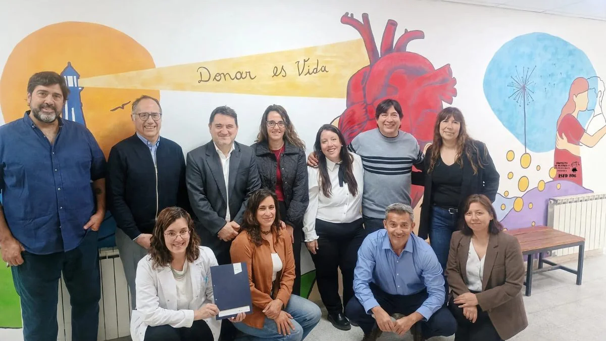 Sergio Wisky, junto a autoridades del INCUCAI y CUCAI Chubut