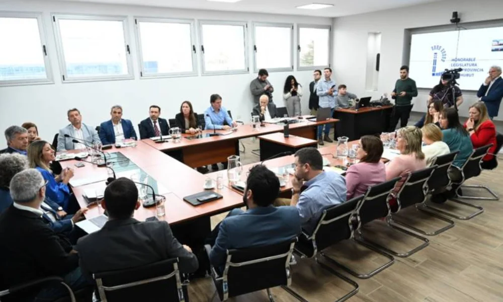 Reunión en la Legislatura del Chubut