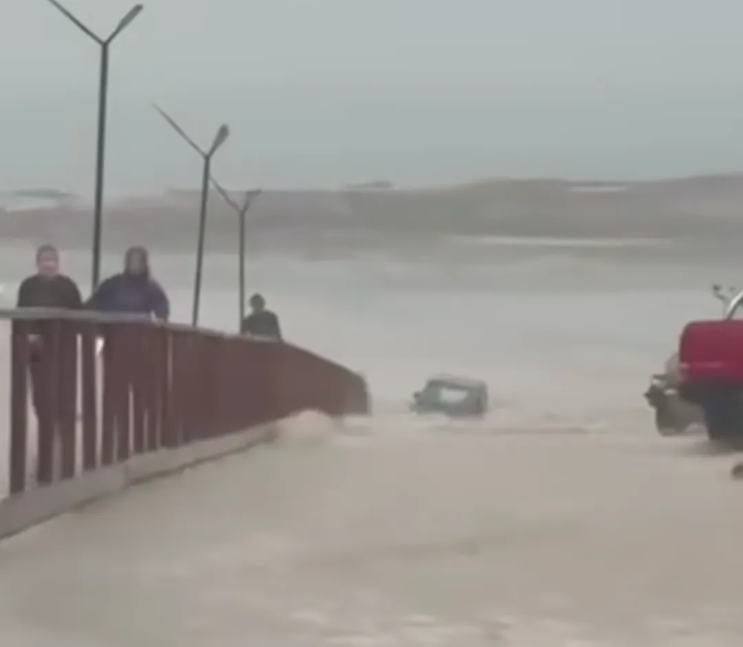 temporal las grutas
