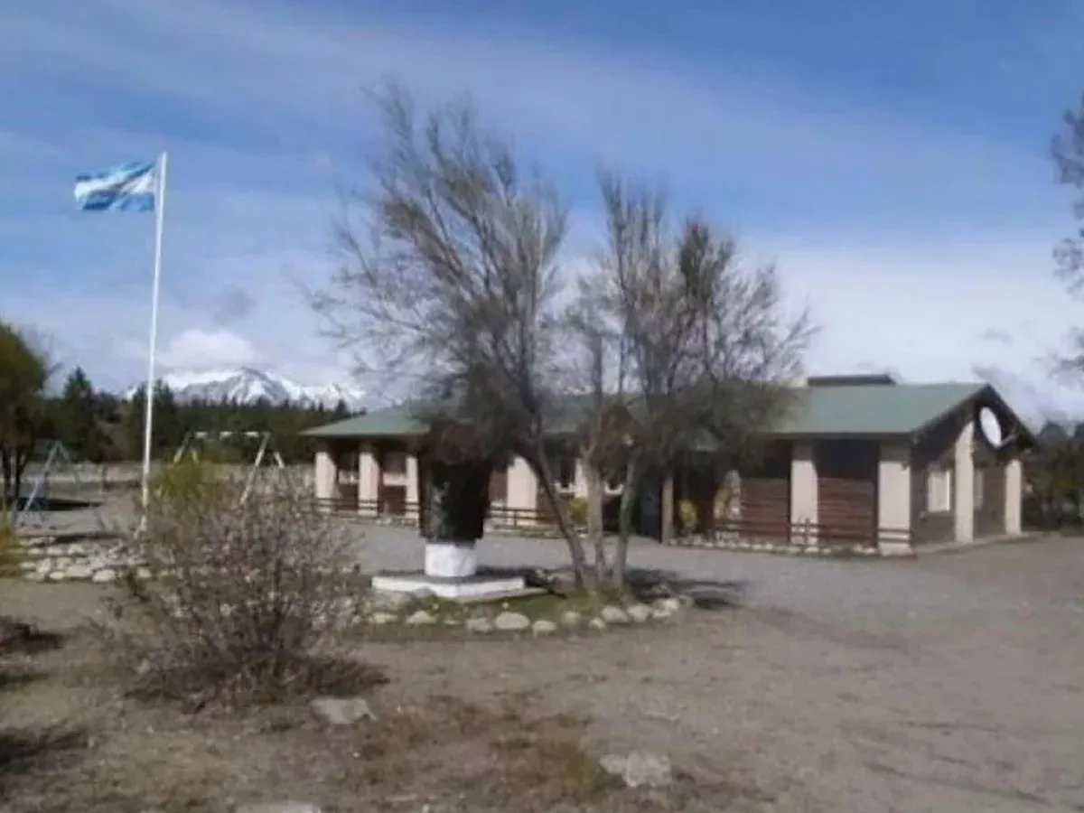 escuela 717