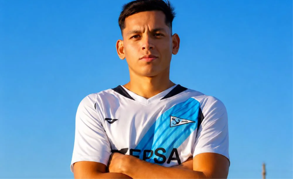 Elías Ayala se incorporó al plantel de Guillermo Brown y se convirtió en la primera cara nueva del receso.