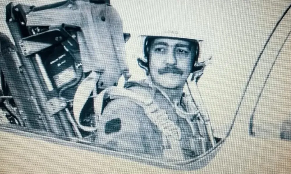 Carlos Tomba