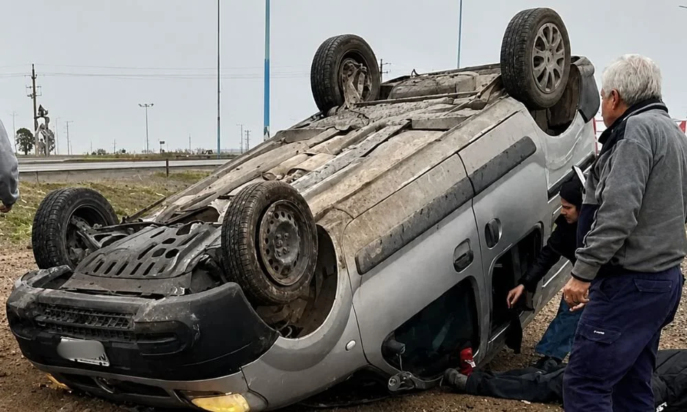 Vuelco en Ruta 3