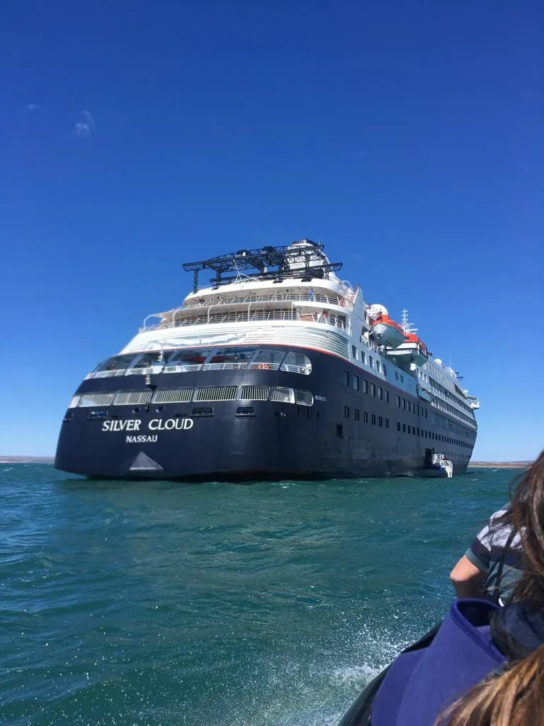 Llegan 3 cruceros a Camarones