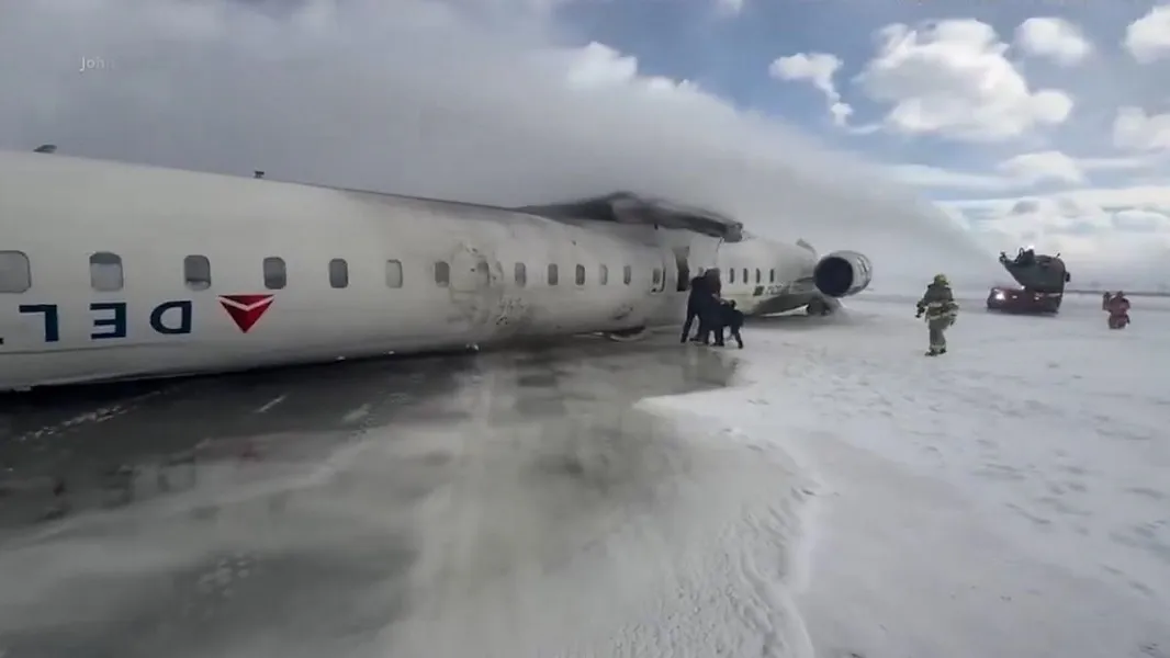 Un avion se estrelló en Toronto