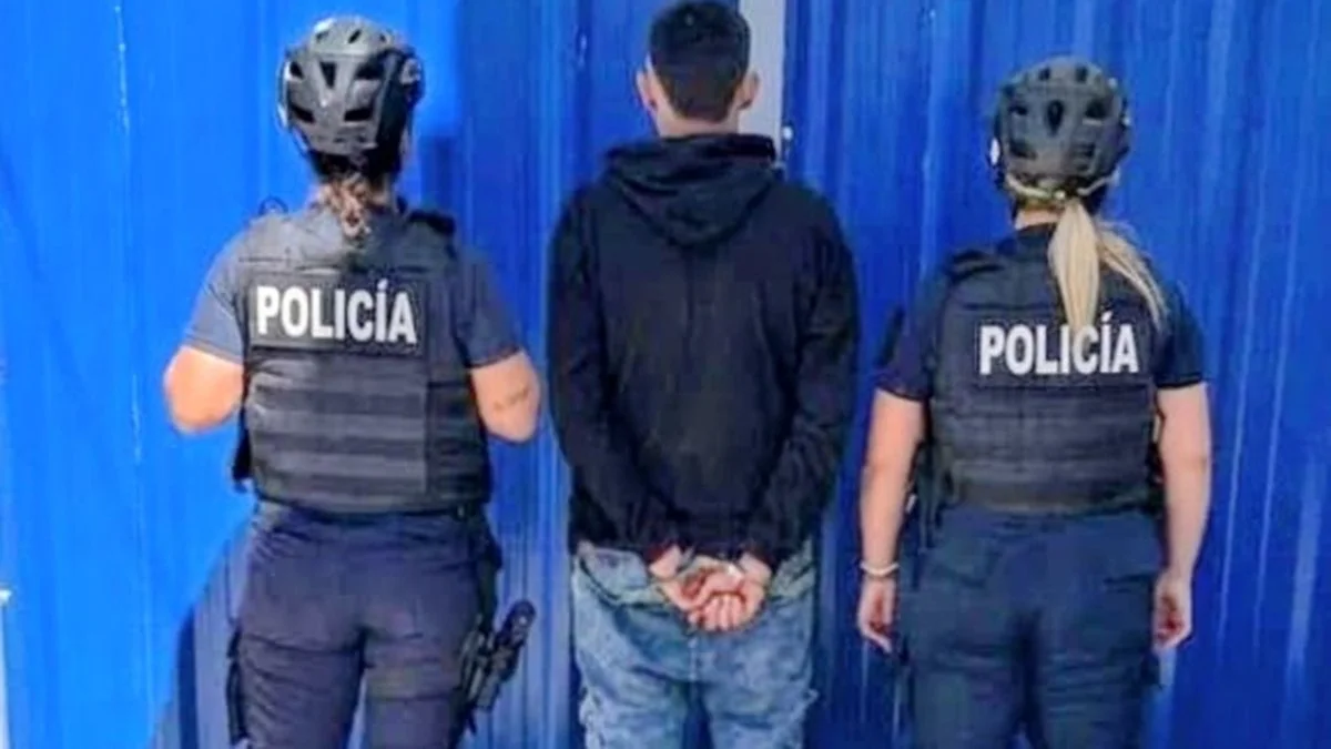 Policías de Villa Regina detuvieron a un hombre