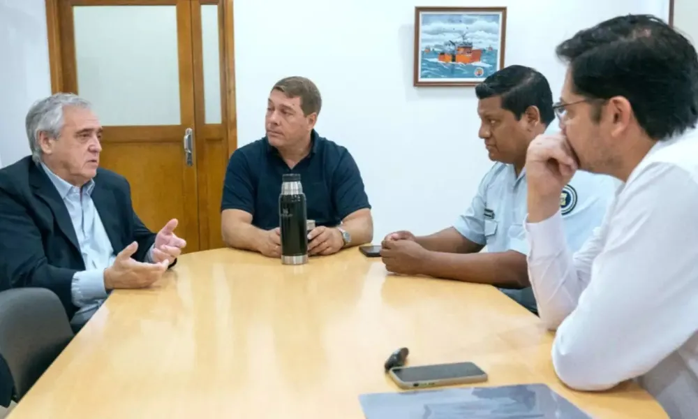 Reunión entre la justicia y el municipio