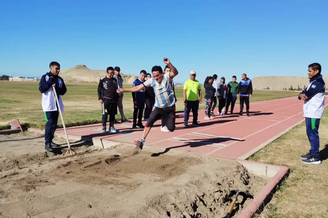 EVALUATIVOS DE DEPORTES ADAPTADOS EN ESQUEL Y COMODORO