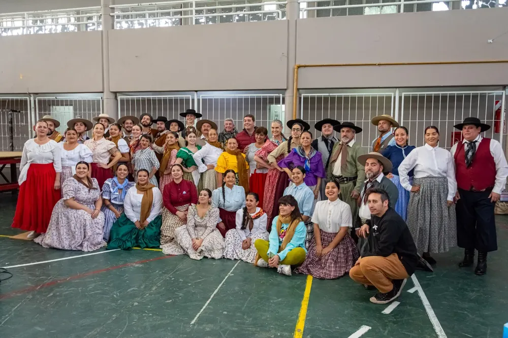 Gran Peña Folklórica en Rawson por el Día de la Independencia